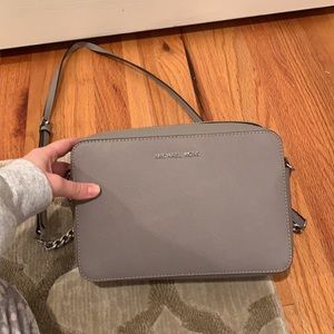 Michael Kors Jet Set Travel Large East/West Chain Strap Crossbody Bag